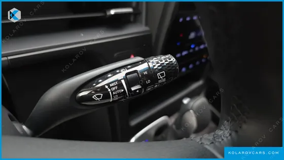 HYUNDAI STARIA HEV 1.6 CARGO 5-SEATER