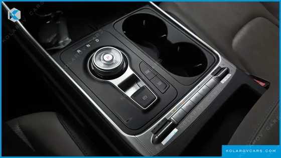 KIA CARNIVAL DIESEL 9-SEATER PRESTIGE