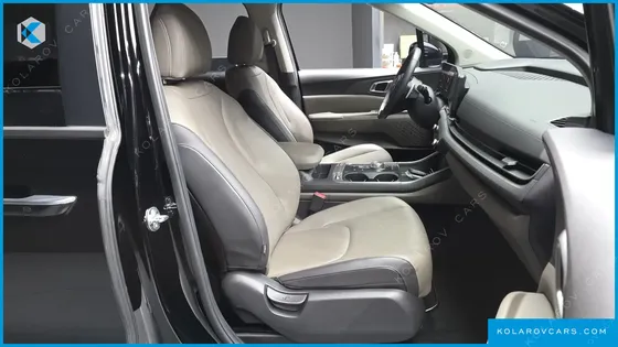 KIA CARNIVAL DIESEL 9-SEATER PRESTIGE