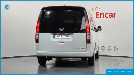 HYUNDAI STARIA L3.5 CARGO 3-SEATER