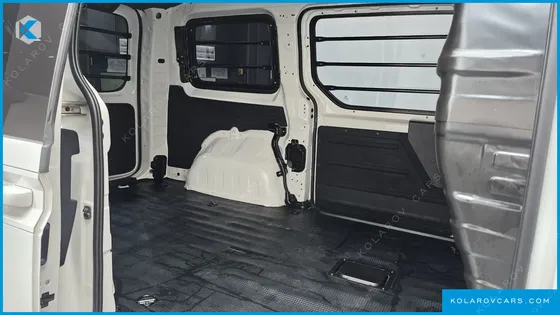 HYUNDAI STARIA L3.5 CARGO 3-SEATER