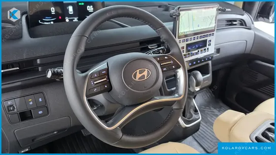 HYUNDAI STARIA L3.5 CARGO 3-SEATER