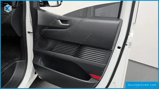 HYUNDAI STARIA L3.5 CARGO 3-SEATER