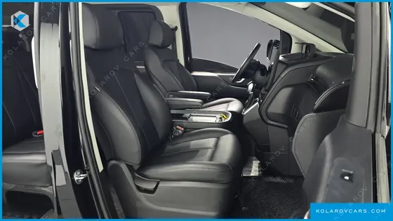 HYUNDAI STARIA L3.5 CARGO 5-SEATER