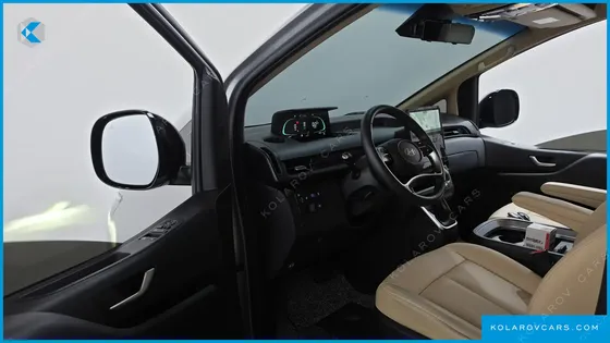 HYUNDAI STARIA HEV 1.6 CARGO 5-SEATER