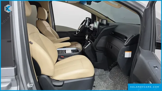 HYUNDAI STARIA HEV 1.6 CARGO 5-SEATER