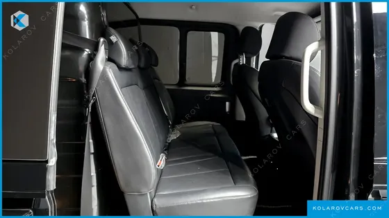 HYUNDAI STARIA CARGO 5-SEATER