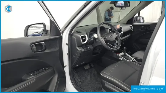 HYUNDAI VENUE 1.6 FLUX