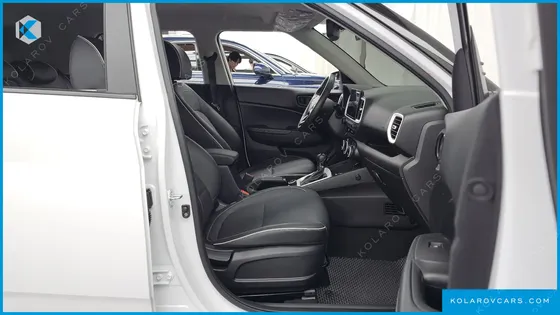 HYUNDAI VENUE 1.6 FLUX