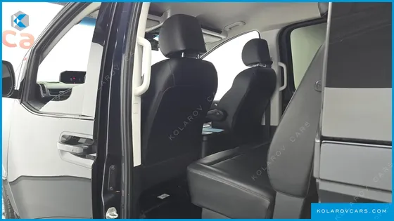 HYUNDAI STARIA L3.5 CARGO 5-SEATER