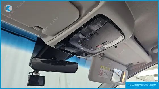 HYUNDAI STARIA 4WD TOURER 9-SEATER