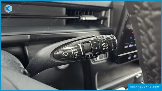 HYUNDAI STARIA 4WD TOURER 9-SEATER