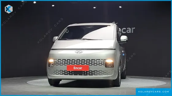 HYUNDAI STARIA CARGO 3-SEATER