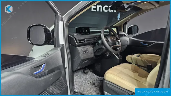 HYUNDAI STARIA CARGO 3-SEATER