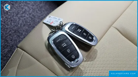 HYUNDAI STARIA CARGO 3-SEATER
