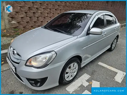 HYUNDAI VERNA 1.4 DOHC DELUXE