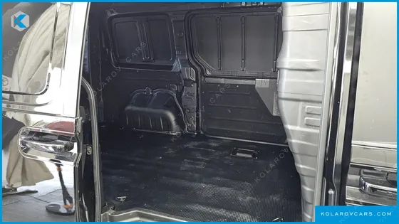 HYUNDAI STARIA HEV 1.6 CARGO 3-SEATER