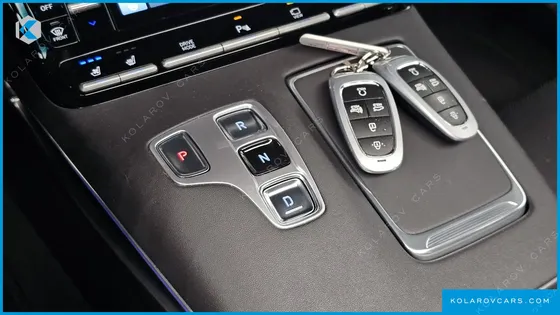 HYUNDAI GRANDEUR LE BLANC