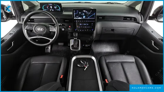 HYUNDAI STARIA HEV 1.6 CARGO 5-SEATER