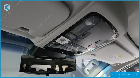 HYUNDAI STARIA 4WD TOURER 9-SEATER