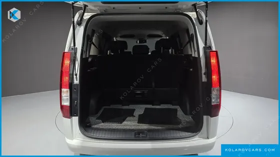 HYUNDAI STARIA 4WD TOURER 9-SEATER
