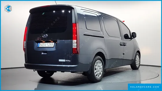 HYUNDAI STARIA L3.5 CARGO 3-SEATER