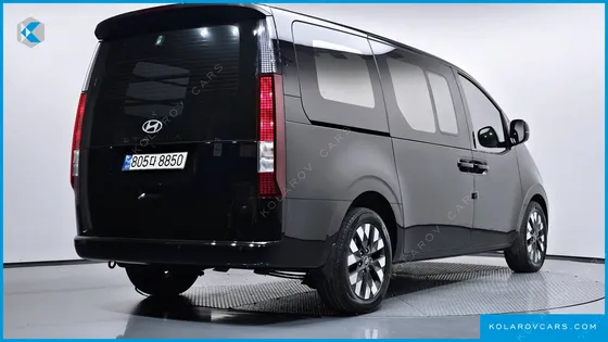 HYUNDAI STARIA HEV 1.6 CARGO 5-SEATER