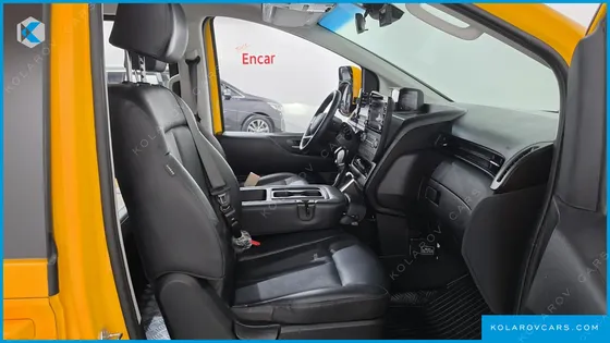 HYUNDAI STARIA L3.5  KINDER SAFETY CAR