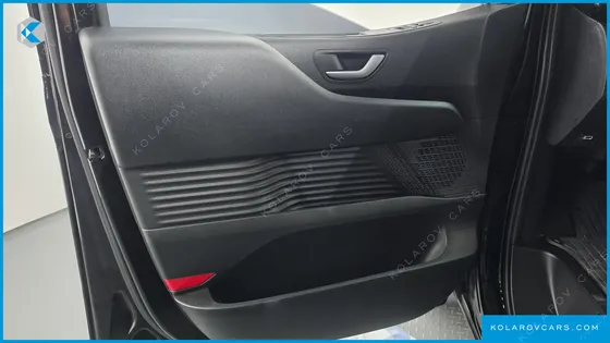 HYUNDAI STARIA L3.5 TOURER 11-SEATER