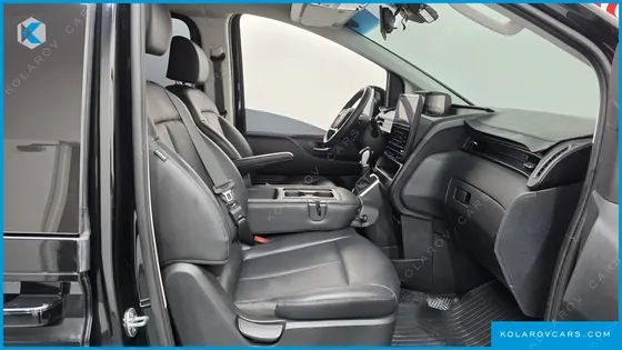HYUNDAI STARIA L3.5 TOURER 11-SEATER