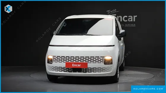 HYUNDAI STARIA CARGO 3-SEATER