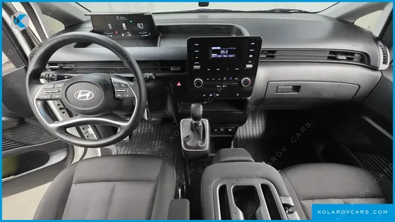 HYUNDAI STARIA CARGO 3-SEATER