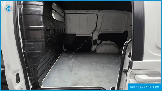 HYUNDAI STARIA CARGO 3-SEATER