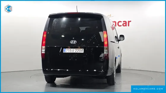 HYUNDAI STARIA L3.5 TOURER 11-SEATER