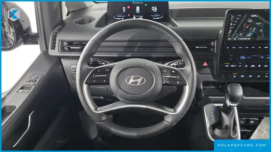 HYUNDAI STARIA L3.5 TOURER 11-SEATER