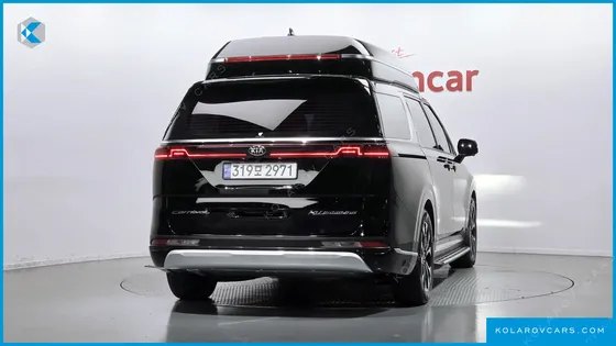 KIA CARNIVAL GASOLINE 9-SEATER HI-LIMOUSINE