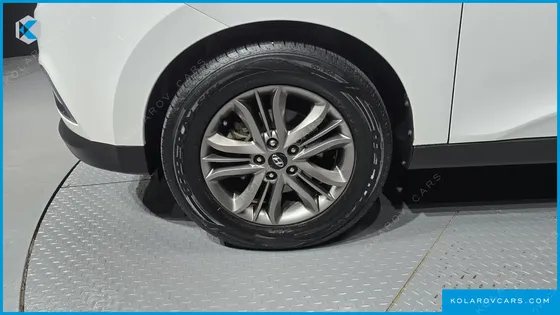 HYUNDAI TUCSON DIESEL(E-VGT) 2WD