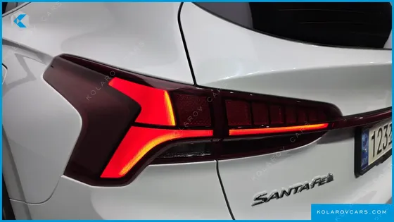 HYUNDAI SANTA FE GASOLINE 2.5T 2WD