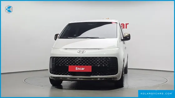 HYUNDAI STARIA L3.5 LOUNGE 9-SEATER