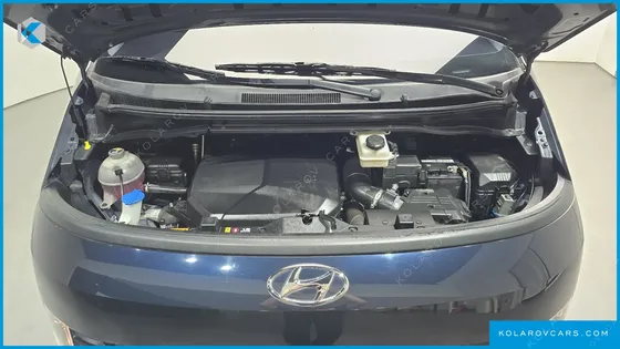 HYUNDAI STARIA TOURER 11-SEATER