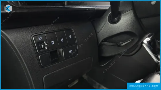 HYUNDAI STARIA TOURER 11-SEATER