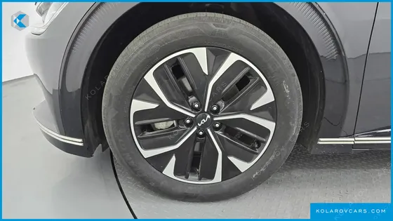 KIA EV6 STANDARD 4WD