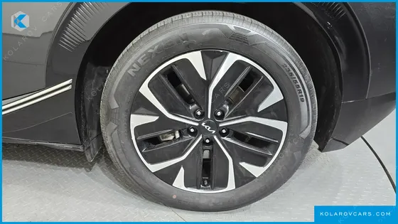 KIA EV6 STANDARD 4WD