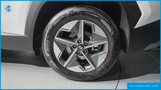 HYUNDAI TUCSON GASOLINE 1.6 TURBO 2WD