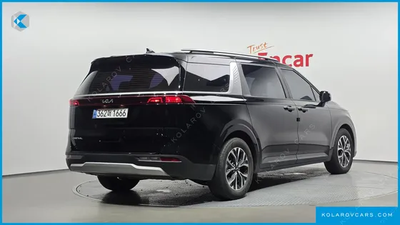KIA CARNIVAL DIESEL 9-SEATER PRESTIGE