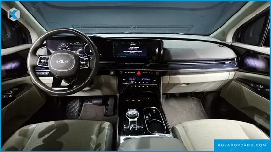 KIA CARNIVAL GASOLINE 9-SEATER HI-LIMOUSINE