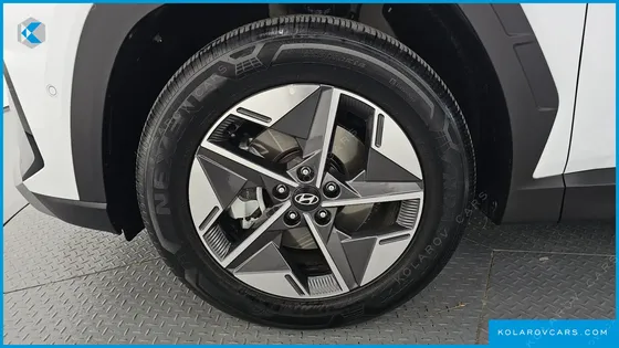 HYUNDAI TUCSON GASOLINE 1.6 TURBO 2WD