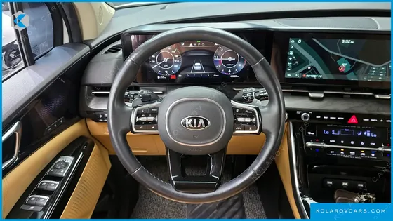 KIA CARNIVAL DIESEL 9-SEATER SIGNATURE