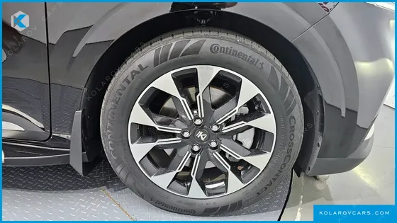 KIA CARNIVAL GASOLINE 9-SEATER SIGNATURE