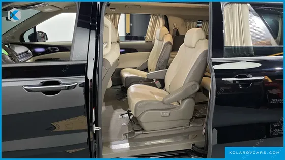 KIA CARNIVAL DIESEL 9-SEATER HI-LIMOUSINE